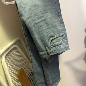 Light Blue Zara Jeans, US34